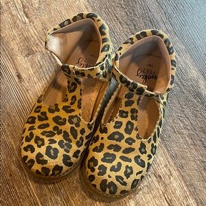 Monkey Feet Leopard Print Dress Shoes